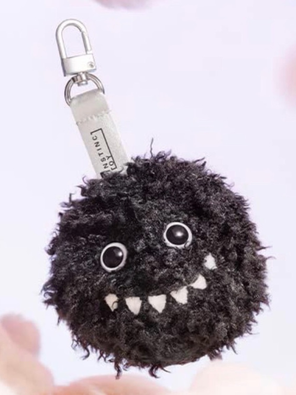 POPMART INSTINCTOY FLUFFY PLUSH PENDANT BLACK